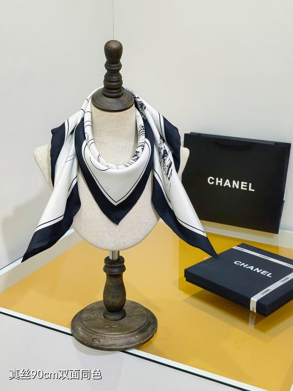 Chanel silk scarf hm21